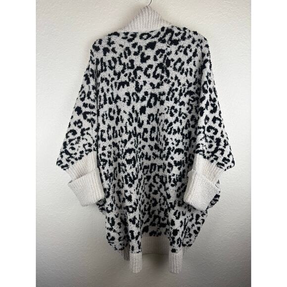 Sweet Lovely By Jen Long Cardigan Black and White Animal Print 2XL - Picture 8 of 8
